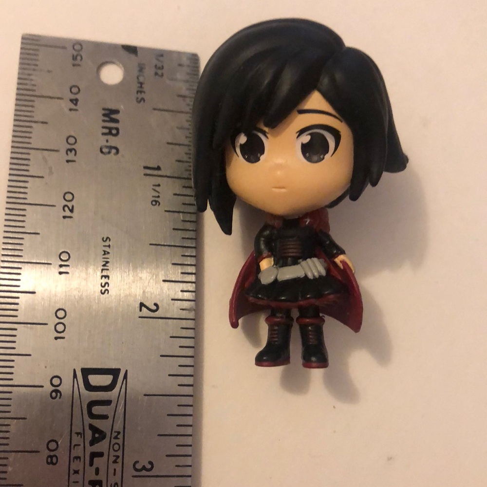 RWBY MYSTERY FIGURES SERIES 1 "RUBY ROSE" FIGURE JAZWARES